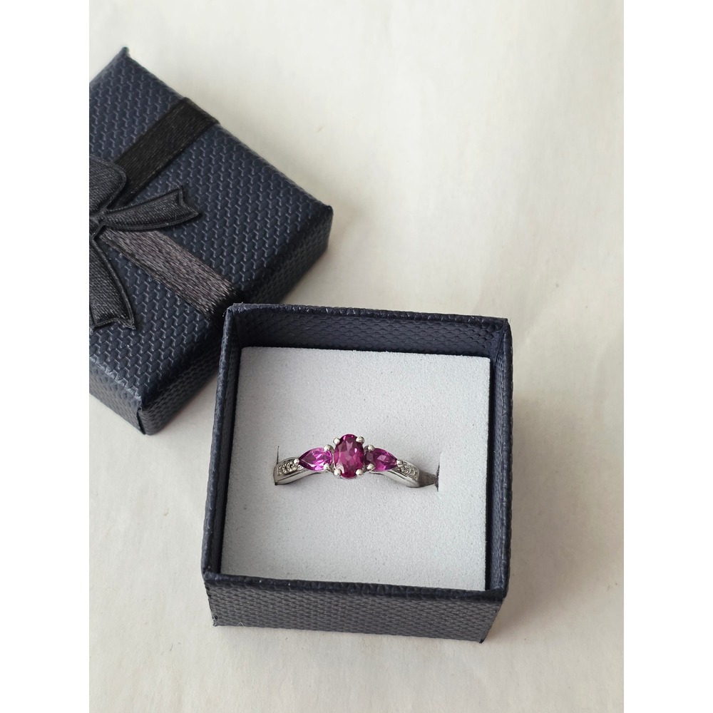 Rhodolite Garnet Sterling Silver 925 Three Stone Ring Size 7 January Birthstone